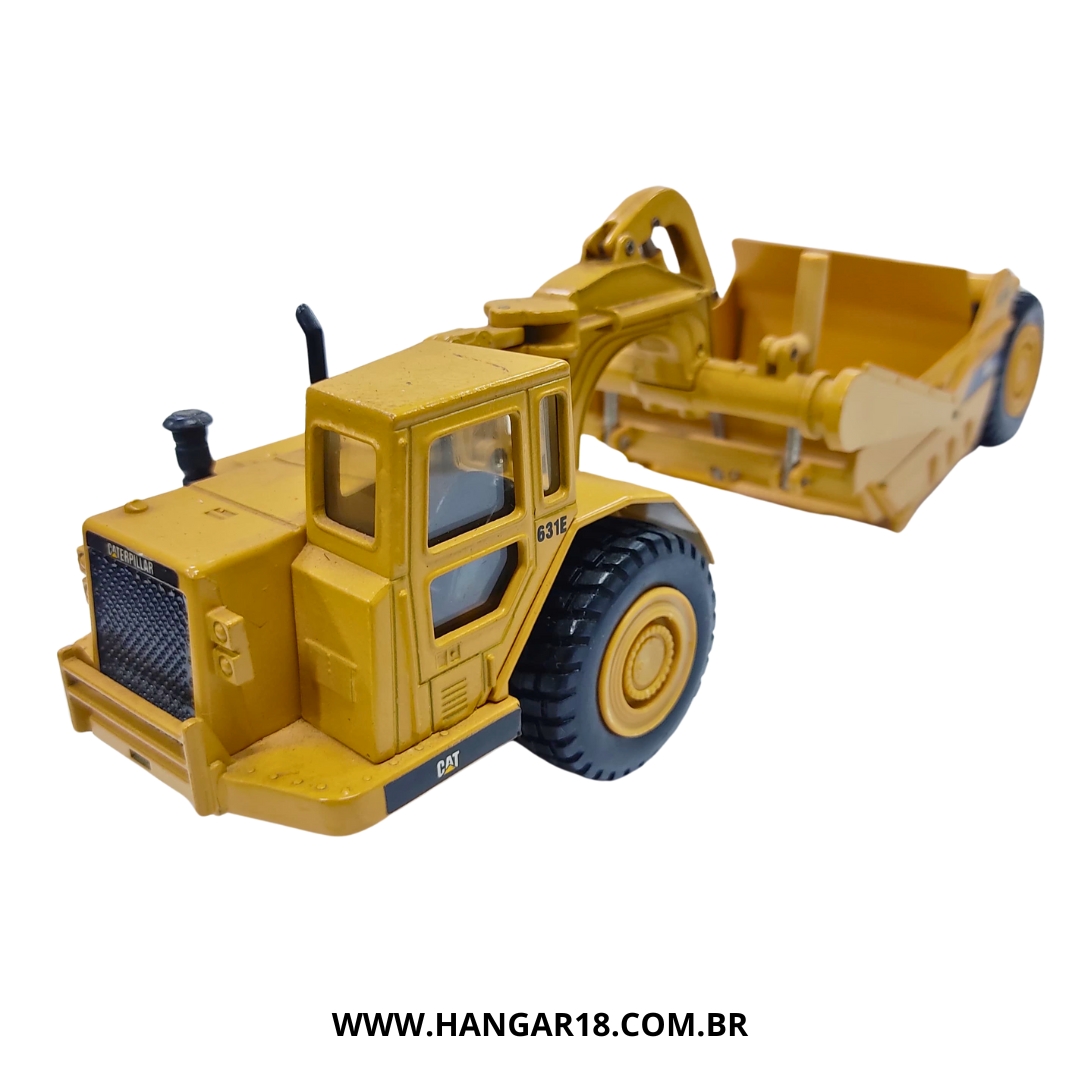 TRATOR MOTO SCRAPER CAT631E CATERPILLAR 1:50 ERTL