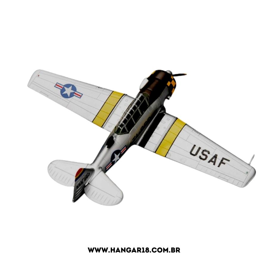 Avião T-6g 1/72 Easy Model 36318