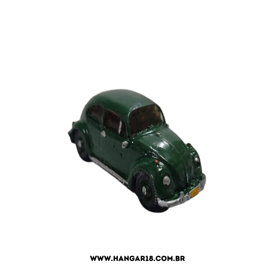 FUSCA VW VERDE (0299) ESCALA HO ANJOLY
