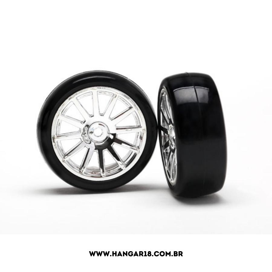 TIRES &amp; WHEELS ASSEMBLED GLUED CHROME LATRAX