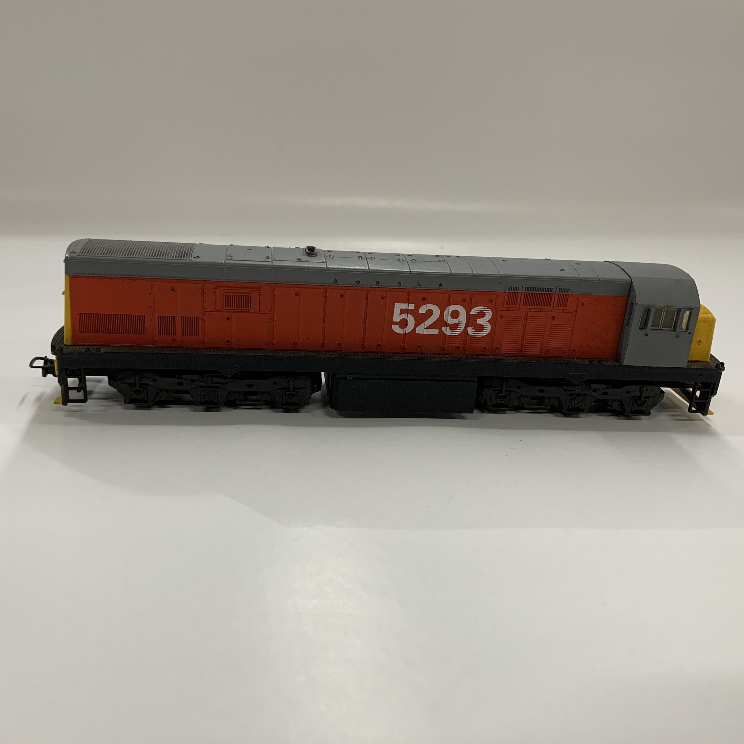 Locomotiva 5293 U20C NZR DX Argentina